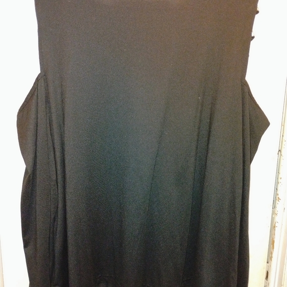 SHEIN Black Cold Shoulder Blouse with Zipper Detail - Picture 5 of 9